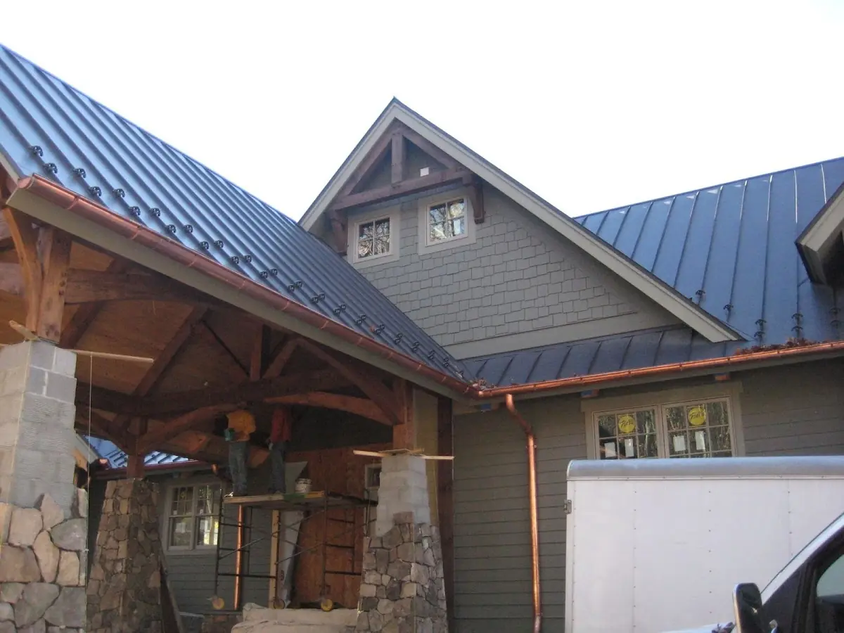 Craftsman Roofing team delivering quality roofing work in Echo Lake